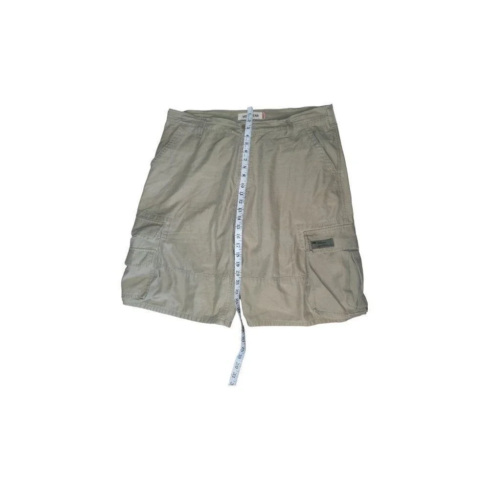 Levis Workwear Men 38 Cargo Shorts Tan Khaki Outdoor Summer Casual Utility Gear - Picture 3 of 6